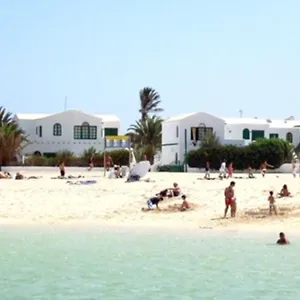 Lagos Cotillo